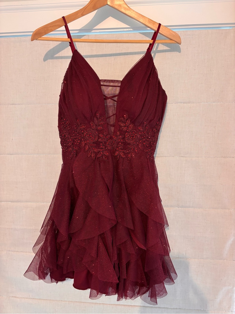 Plunging V-Neck Ruffled Party Dress in Ruby Red/Wine